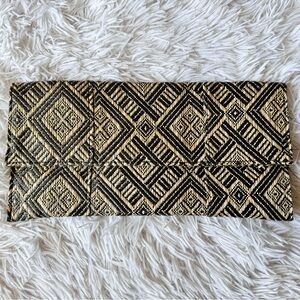 NWT MMS Clutch Wallet Geometric Print Black Tan Purse